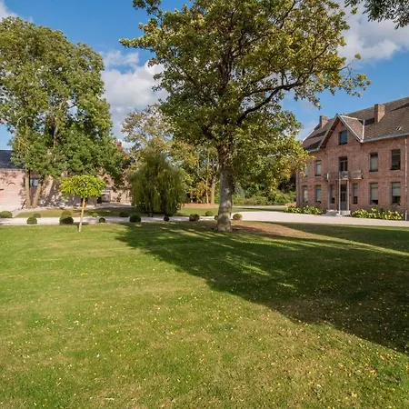 Le Domaine Des Calines Frühstückspension