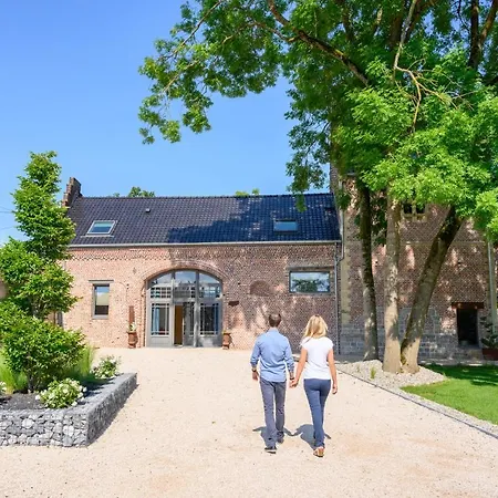 Frühstückspension Le Domaine Des Calines Baralle